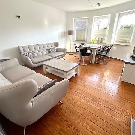 Schoene Ferienwohnung Mit Grossem Garten 弗伦斯堡 外观 照片